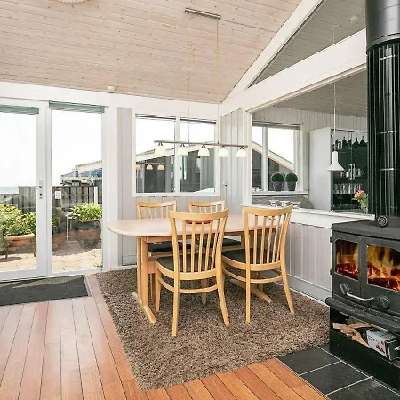 One-bedroom Holiday In 2 Dom wakacyjny *